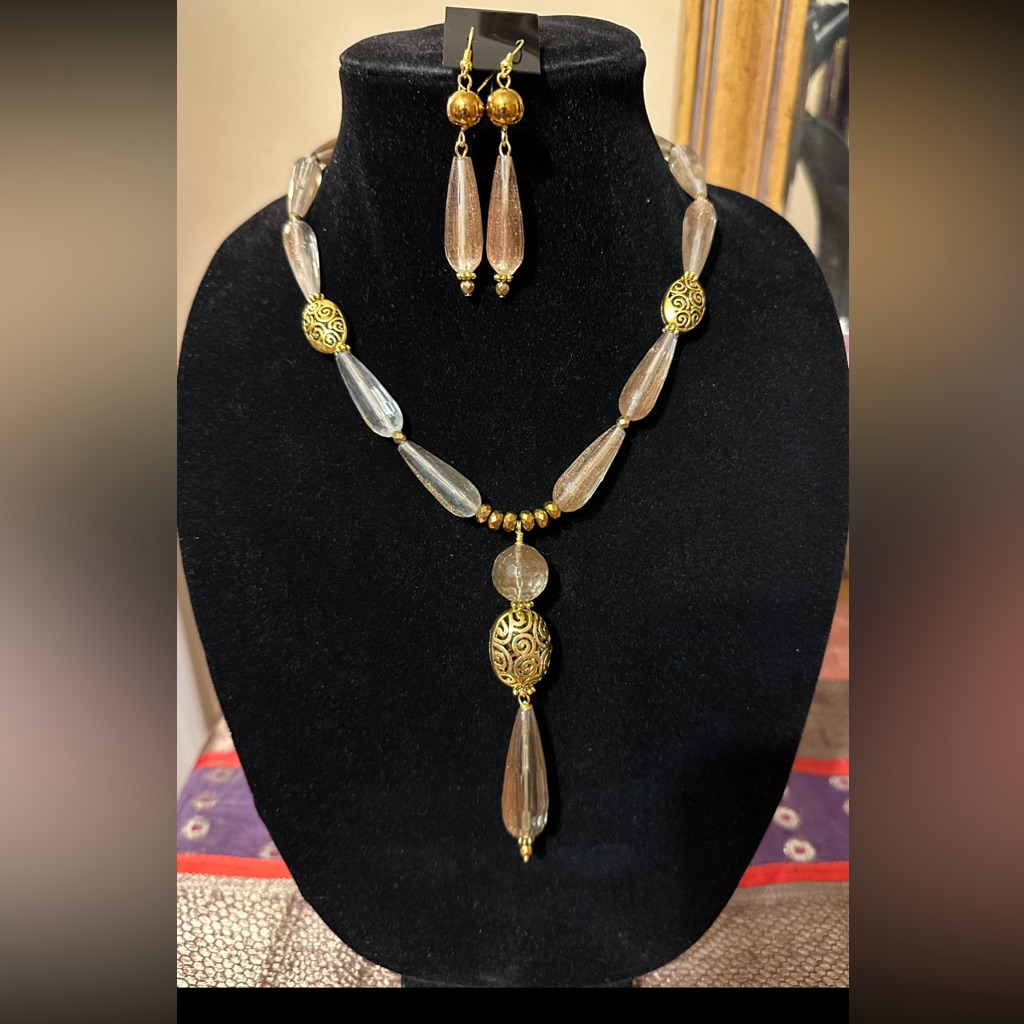 2pc Golden Quartz Gemstone Necklace & Earrings Set W/Plated Findings.